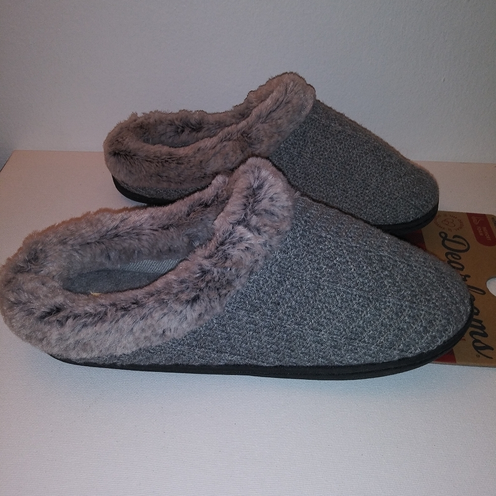 Women's slippers